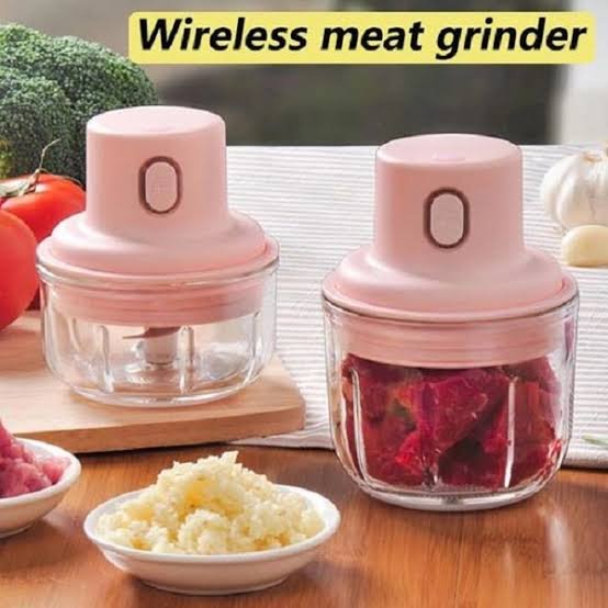 Rechargeable Food Chopper with 2 Bowls (Minimum Order Quantity 1 Carton/60 PCs)